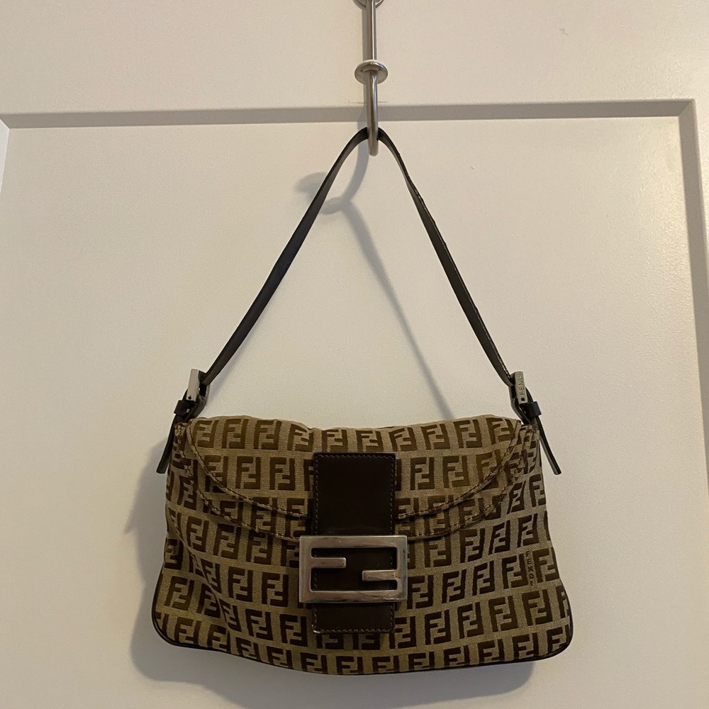 Authentic Brown Fendi Shoulder bag